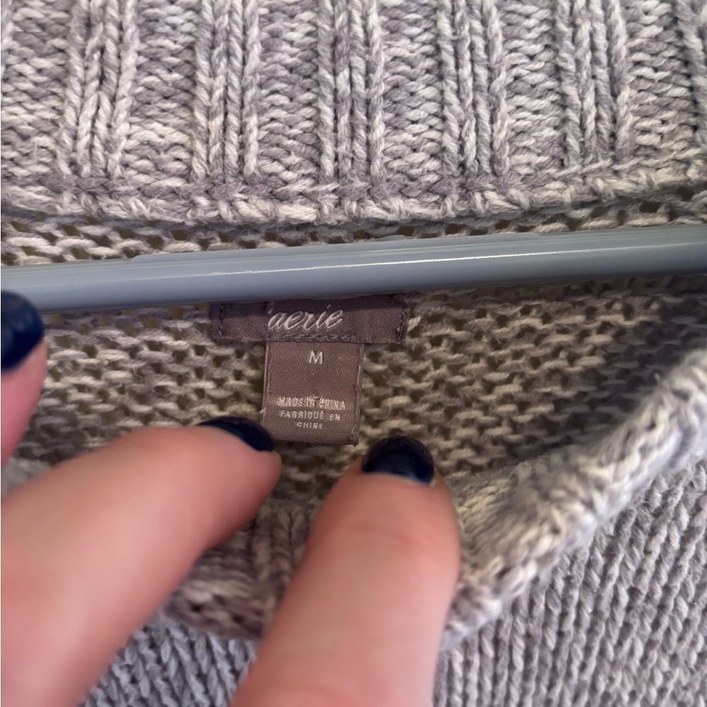 Aerie Light Gray Women's Crew Neck Sweater - Picture 4 of 5
